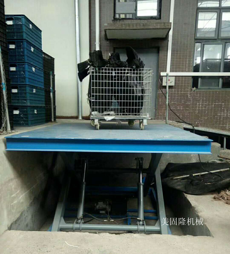 塔城固定式升降货梯厂家