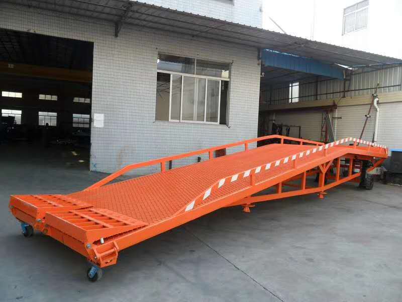 塔城装卸登车桥