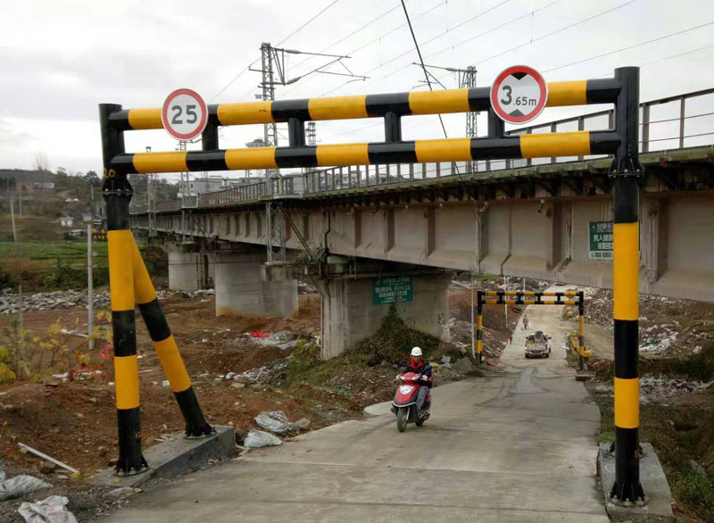 塔城液压限高架