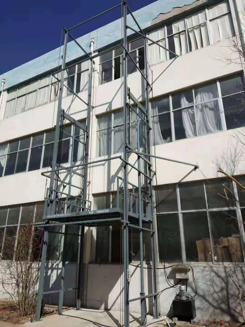 塔城室外贴墙货梯